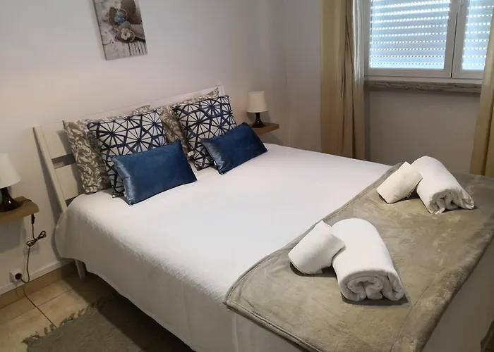 Апартаменти Graca Lovers 2